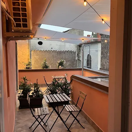 Palazzo De Matteo Bed & Breakfast *