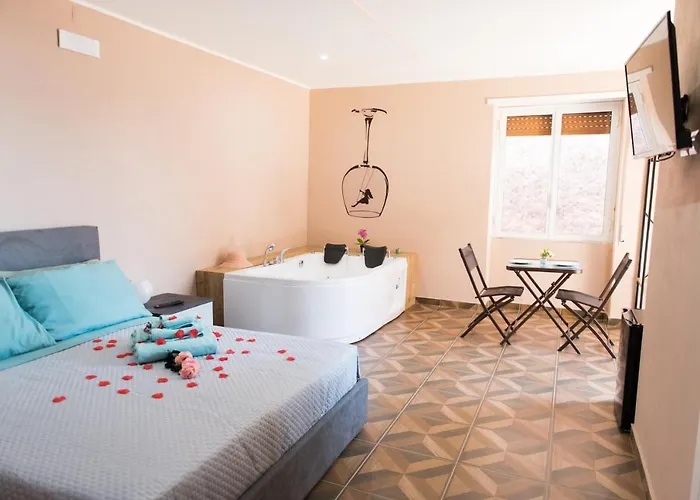Palazzo De Matteo Bed & Breakfast 4*